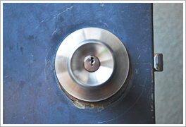 ���̃h�A�m�u�J��