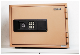 �z�[�����Ƀe���L�[��